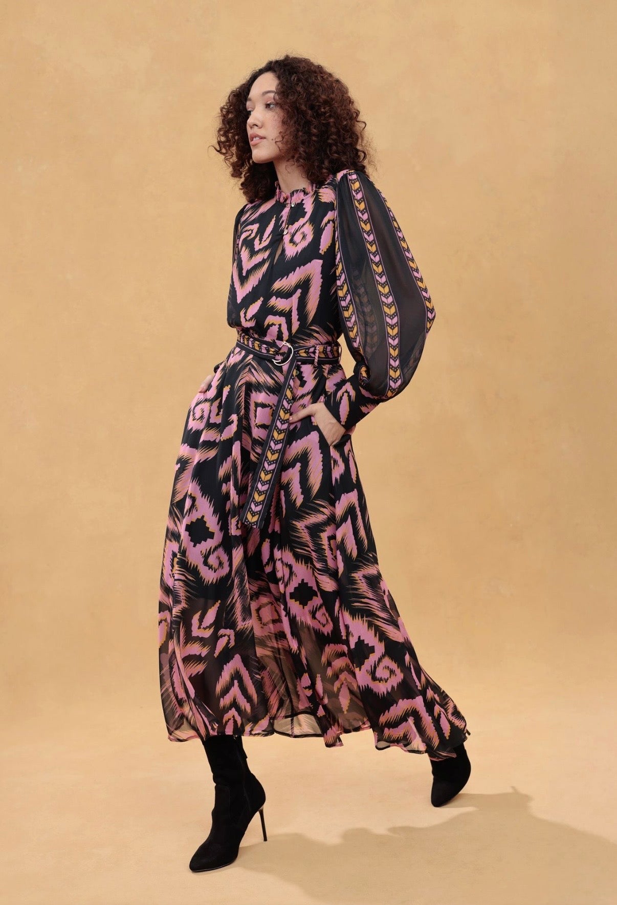 Emily Lovelock Evanna black and pink abstract print balloon sleeve blouse