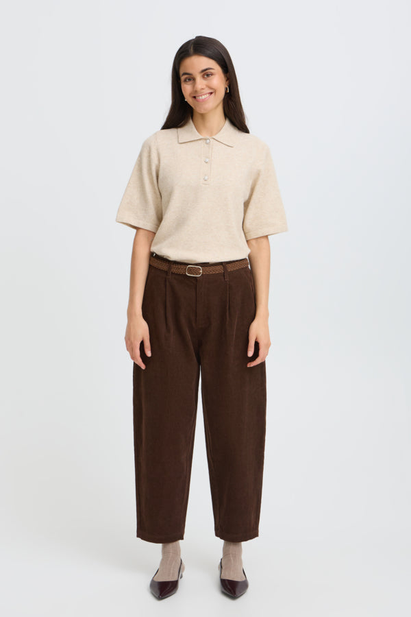 Fransa Calana Hot Fudge corduroy barrel leg trousers styled with cream top