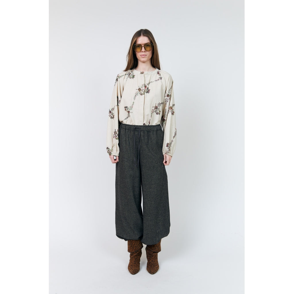 Lollys laundry Hailey emroided print blouse