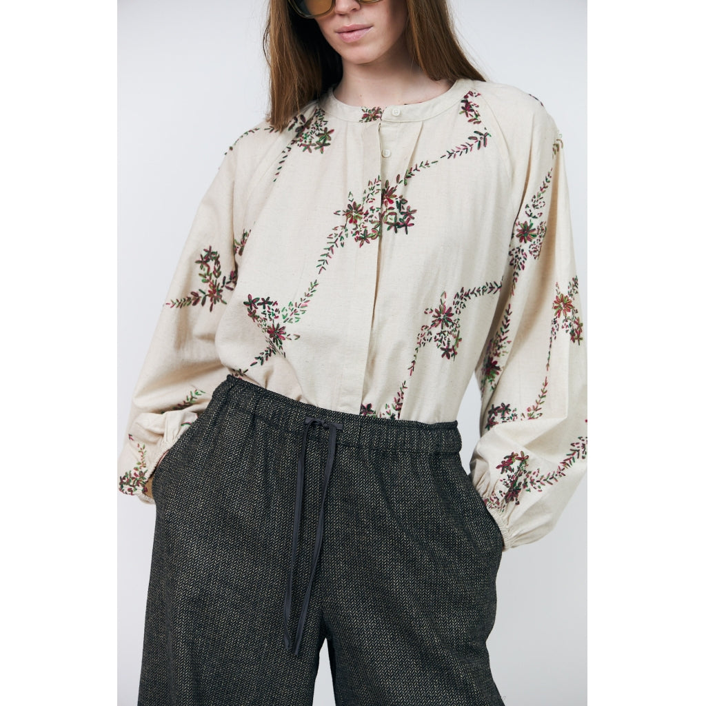 Lollys laundry Hailey emroided print blouse