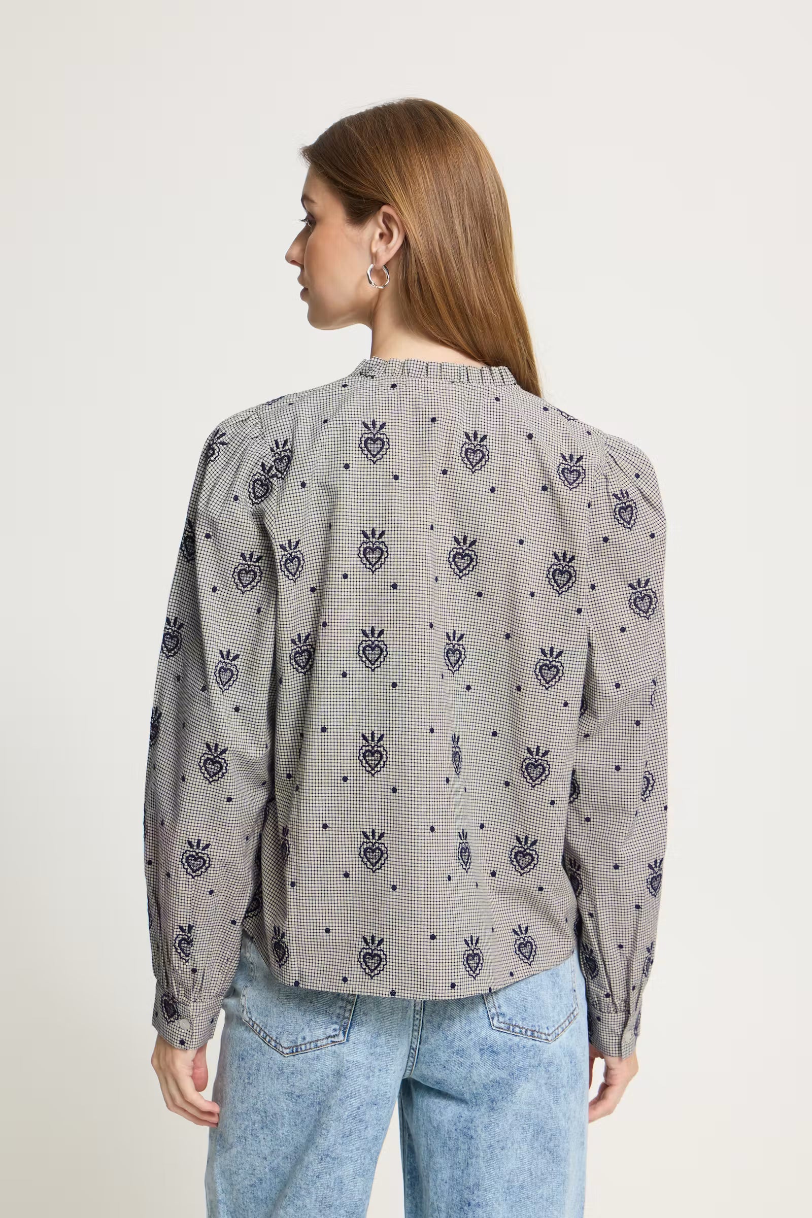 Back view of ICHI Heloza birch and dark blue long sleeve blouse