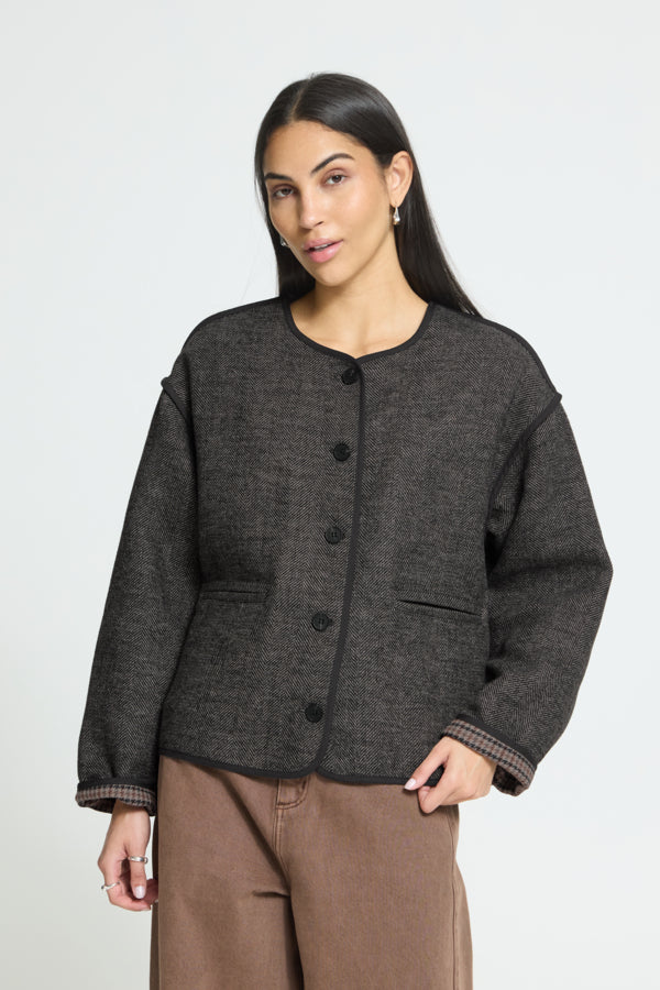 ICHI Frava black herringbone collarless jacket front view