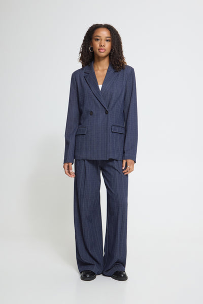 ICHI Kate Pinelle dark blue tailored blazer with matching trousers