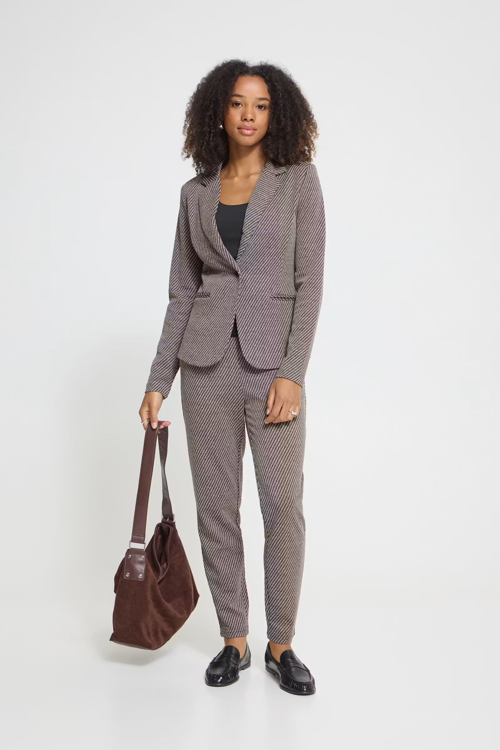 ICHI Kate Twillish textured blazer styled with matching wide leg suit trousers