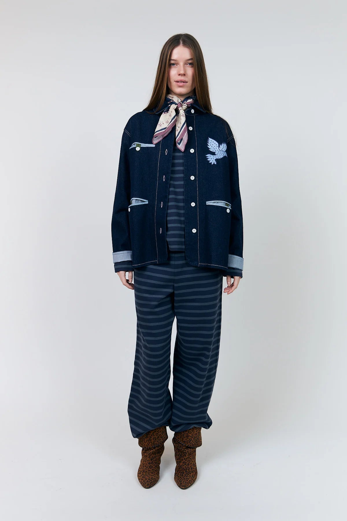 Lollys Laundry Edda dark blue oversized shirt jacket styled as a layered outfit