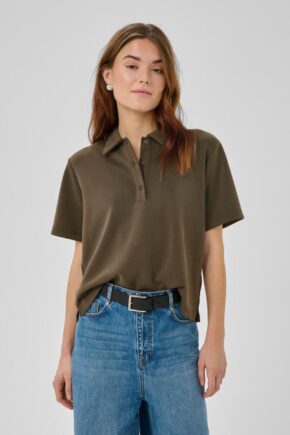 My essential wardrobe Helle polo tshirt